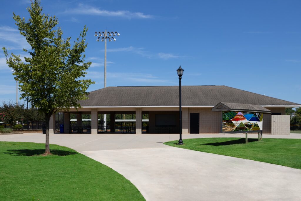 City of Calhoun Rec Pavilion - Momon Construction